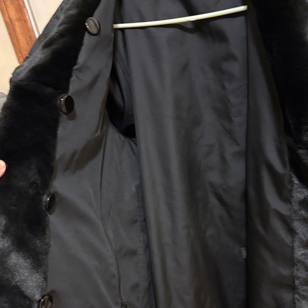 Dennis Basso Black Polyester Reversible Outerwear - Picture 4 of 4